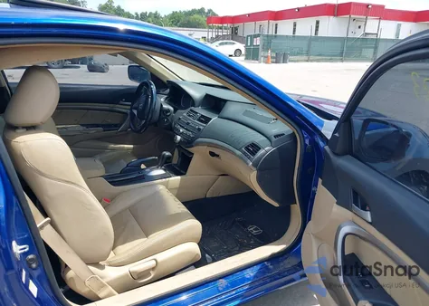 2008 Honda Accord 3.5 Ex-L z USA, uszkodzony, nr VIN 1HGCS228X8A010208